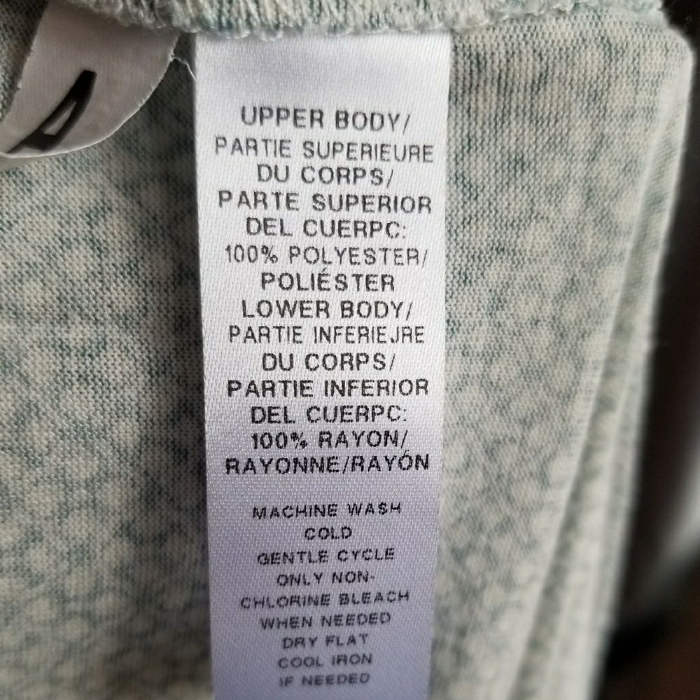 Dainty sleeveless loft blouse - Picture 7 of 7